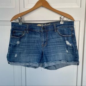 Old Navy Boyfriend Distressed Blue Jean Denim Shorts 8 Summer Spring
